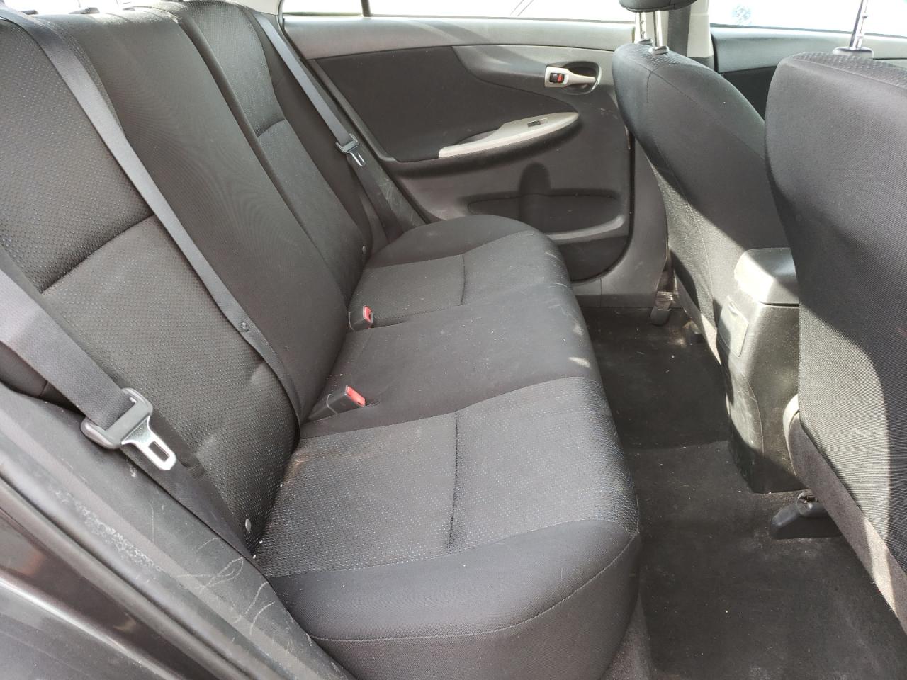 Photo 6 from auction – 2010 TOYOTA COROLLA BA with VIN 2T1BU4EE3AC383447