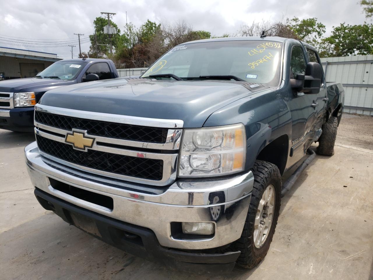 Photo 12 from auction – 2011 CHEVROLET SILVERADO with VIN 1GC1KXC85BF257471