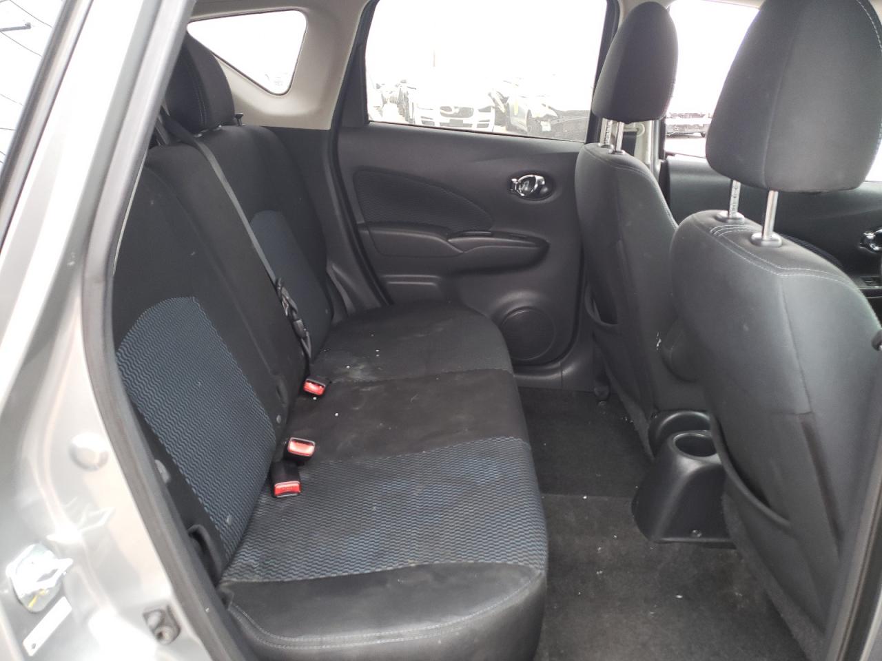 Photo 6 from auction – 2015 NISSAN VERSA NOTE with VIN 3N1CE2CP7FL359055