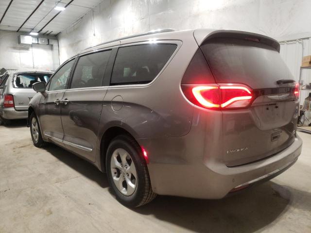 Photo 3 from auction – 2017 CHRYSLER PACIFICA T with VIN 2C4RC1EG4HR764090