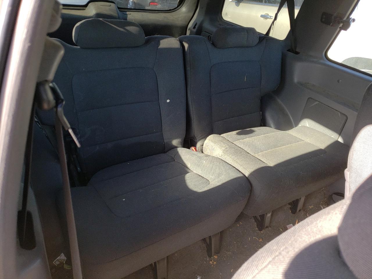 Photo 6 from auction – 2001 FORD EXPLORER S with VIN 1FMYU70E61UA13935