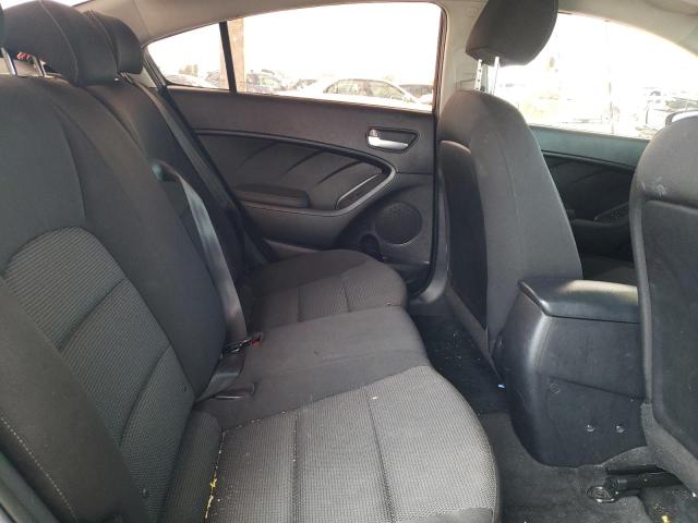 Photo 6 from auction – 2017 KIA FORTE LX with VIN 3KPFK4A71HE152699
