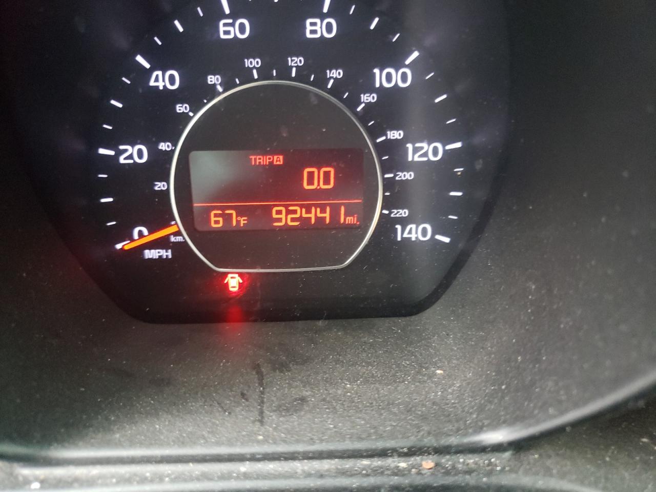 Photo 8 from auction – 2016 KIA SOUL with VIN KNDJN2A25G7863721