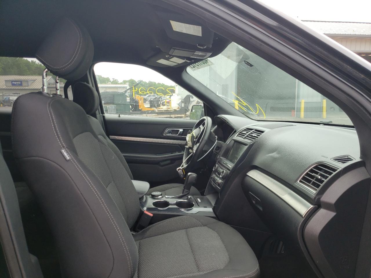 Photo 5 from auction – 2018 FORD EXPLORER X with VIN 1FM5K8D81JGA50067