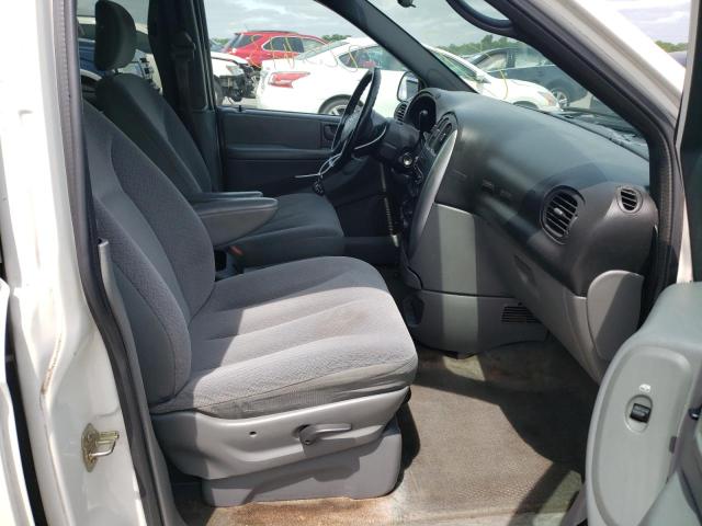 Photo 5 from auction – 2005 CHRYSLER TOWN AND C with VIN 2C4GP54L15R143953