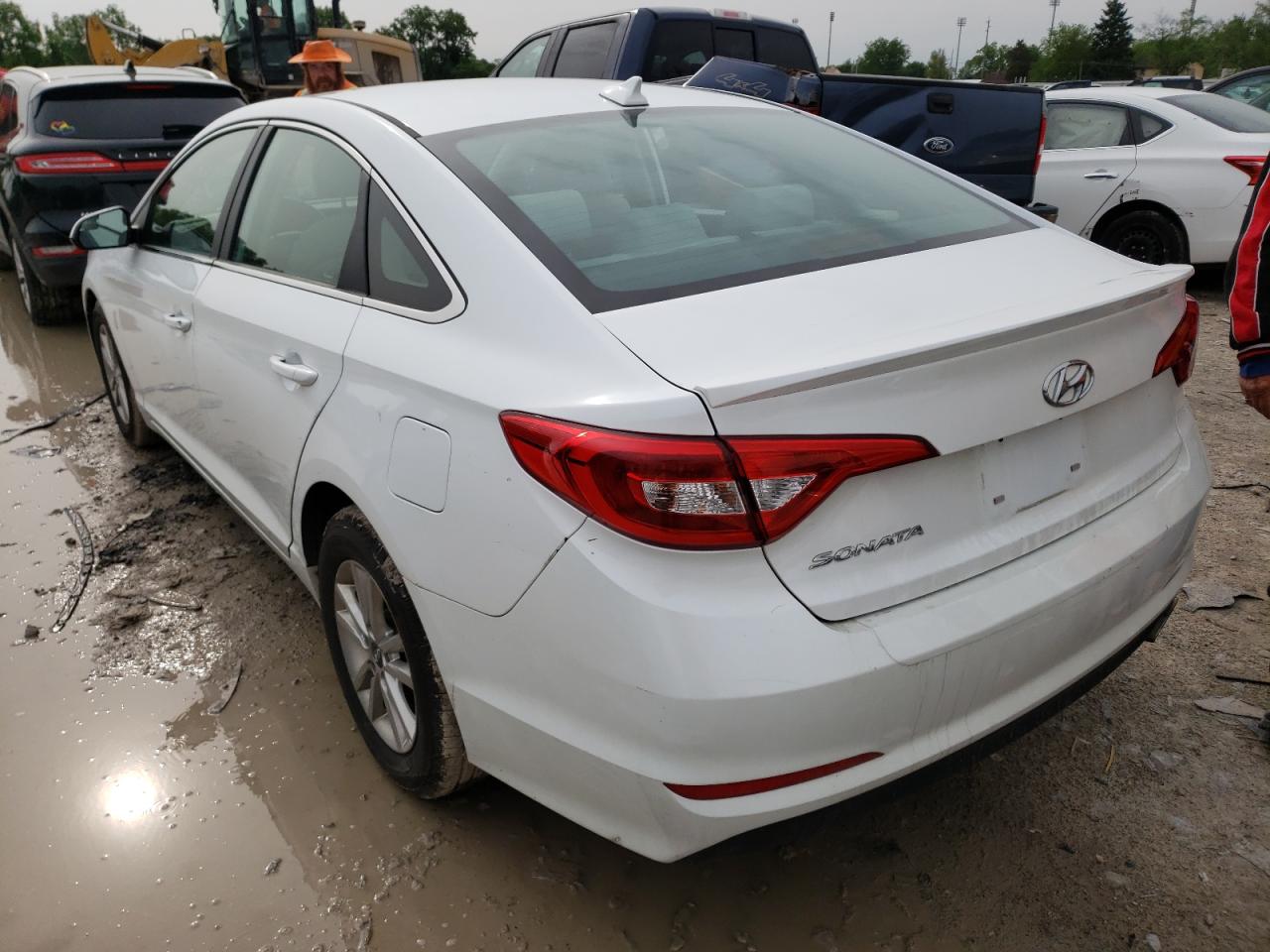 Photo 3 from auction – 2017 HYUNDAI SONATA SE with VIN 5NPE24AF5HH556541