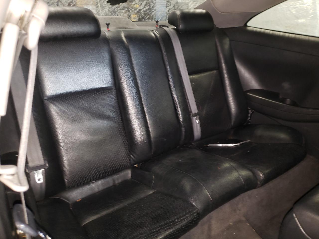 Photo 6 from auction – 2004 TOYOTA CAMRY SOLA with VIN 4T1CA38P14U013203