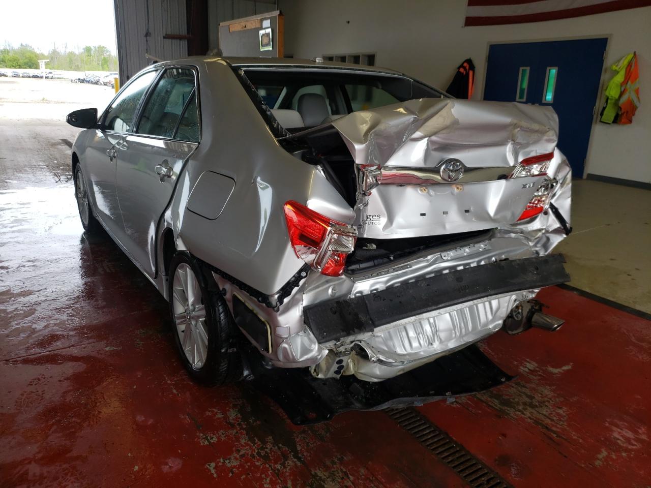 Photo 3 from auction – 2014 TOYOTA CAMRY L with VIN 4T1BF1FK1EU379463