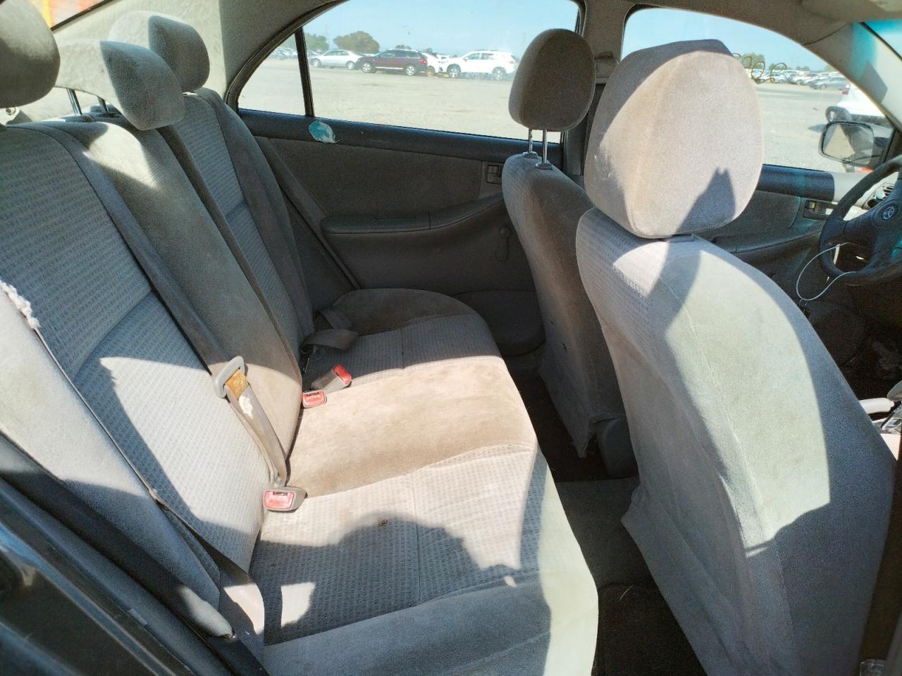 Photo 6 from auction – 2005 TOYOTA COROLLA CE with VIN 1NXBR32E25Z514775