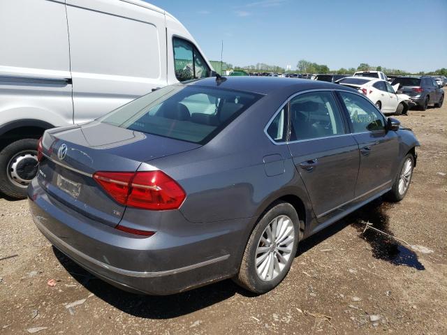 Photo 4 from auction – 2016 VOLKSWAGEN PASSAT SE with VIN 1VWBS7A38GC052003