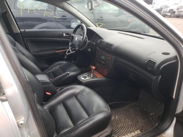Photo 5 from auction – 2002 VOLKSWAGEN PASSAT GLX with VIN WVWTH63B22P133441