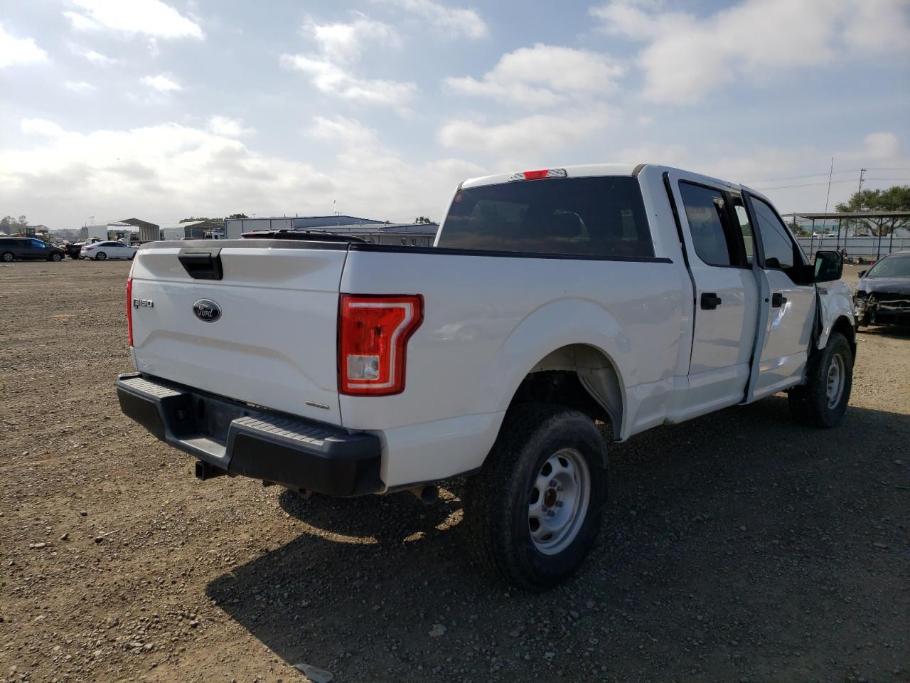 Photo 4 from auction – 2015 FORD F150 SUPER with VIN 1FTFW1EF0FFA90803