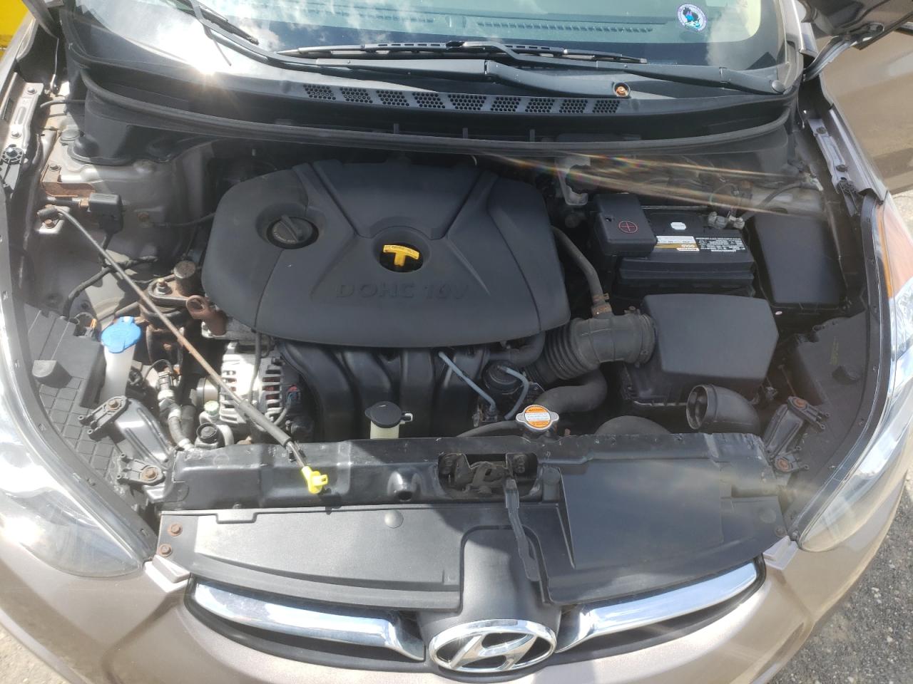 Photo 7 from auction – 2012 HYUNDAI ELANTRA GL with VIN 5NPDH4AEXCH151284