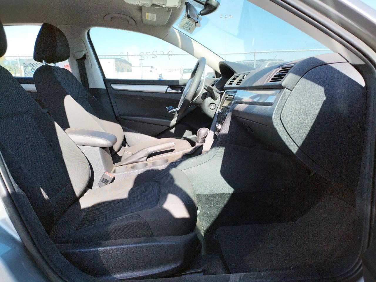 Photo 5 from auction – 2012 VOLKSWAGEN PASSAT S with VIN 1VWAP7A36CC054016