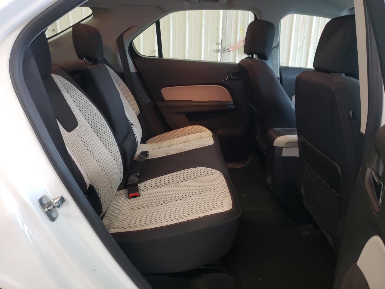 Photo 18 from auction – 2015 CHEVROLET EQUINOX LS with VIN 1GNALAEK8FZ102802