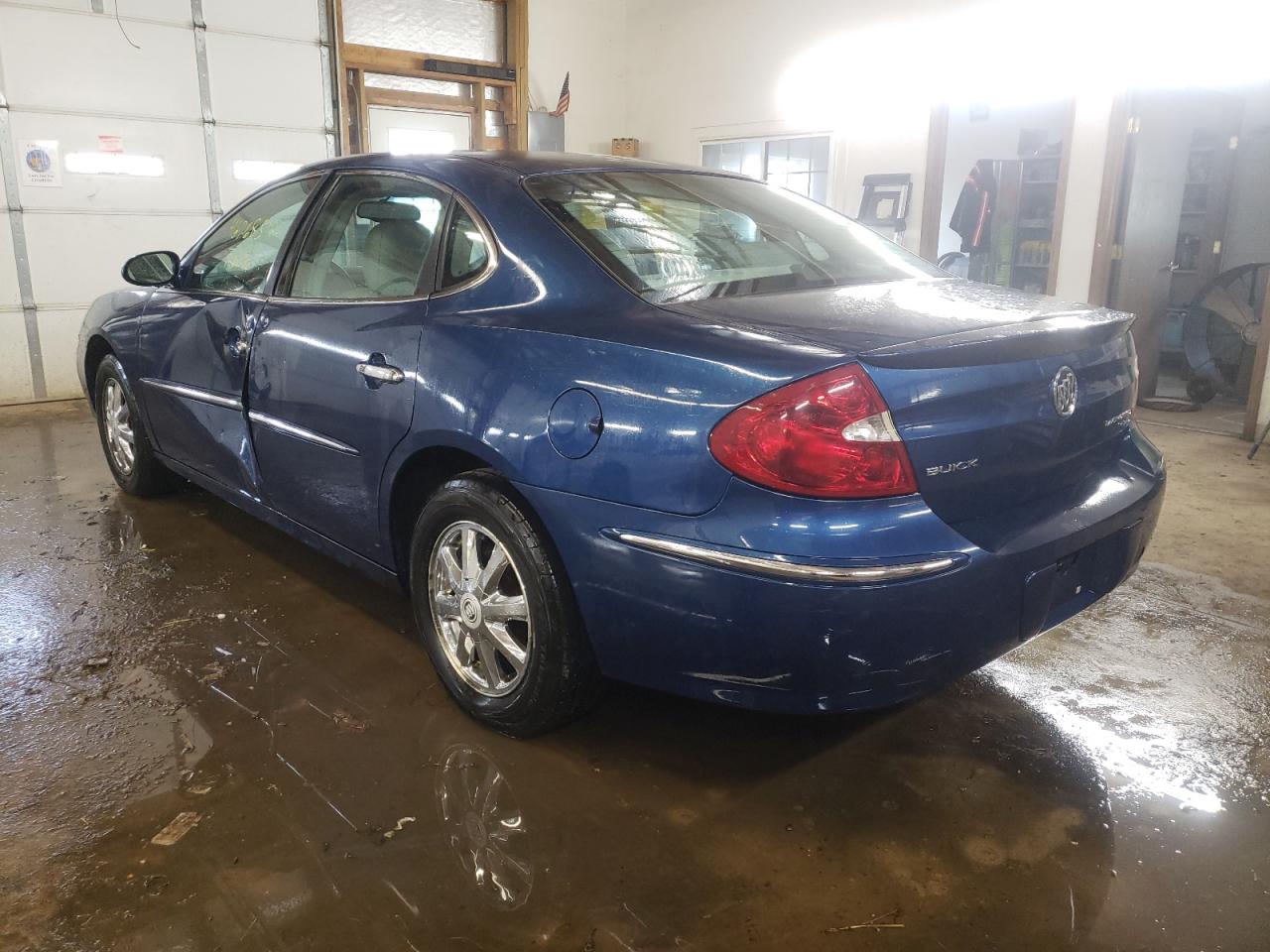 Photo 3 from auction – 2005 BUICK LACROSSE C with VIN 2G4WD532051261449