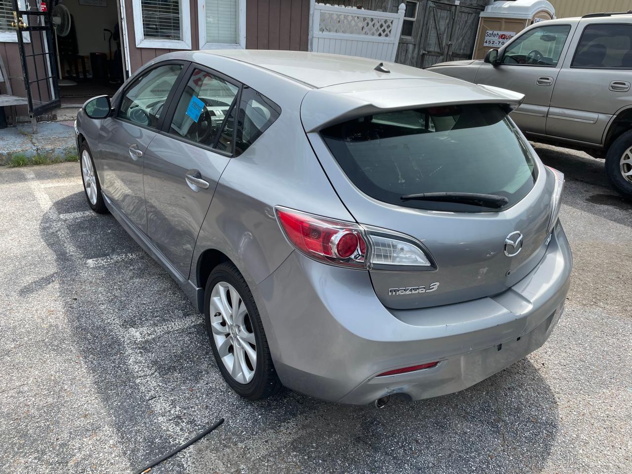 Photo 18 from auction – 2010 MAZDA 3 S with VIN JM1BL1H65A1313023