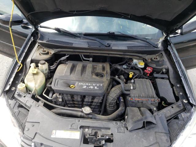 Photo 7 from auction – 2012 CHRYSLER 200 LX with VIN 1C3CCBAB4CN317579