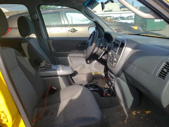 Photo 5 from auction – 2003 FORD ESCAPE XLT with VIN 1FMYU93183KA10375
