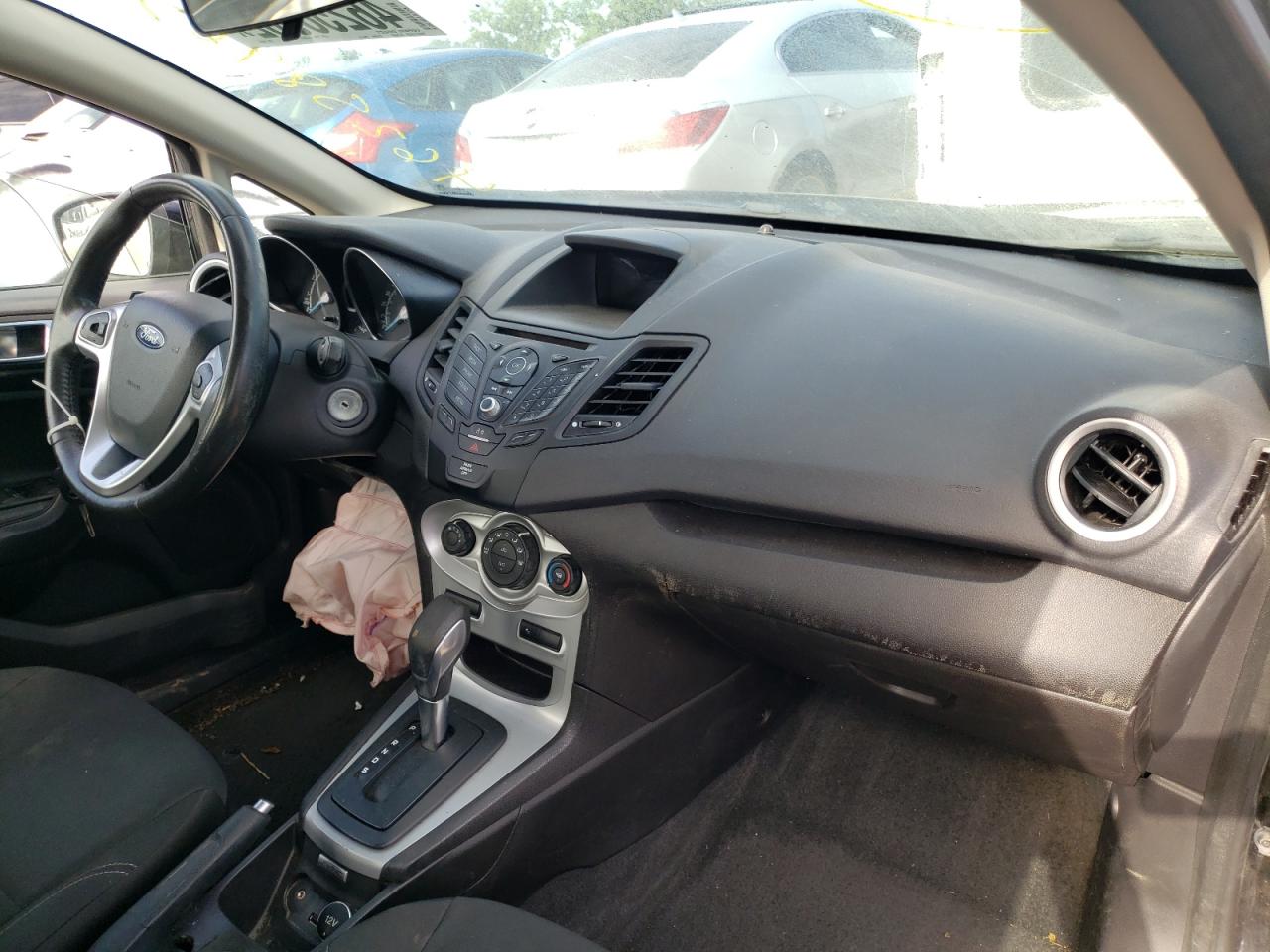 Photo 9 from auction – 2016 FORD FIESTA SE with VIN 3FADP4EJ2GM146970