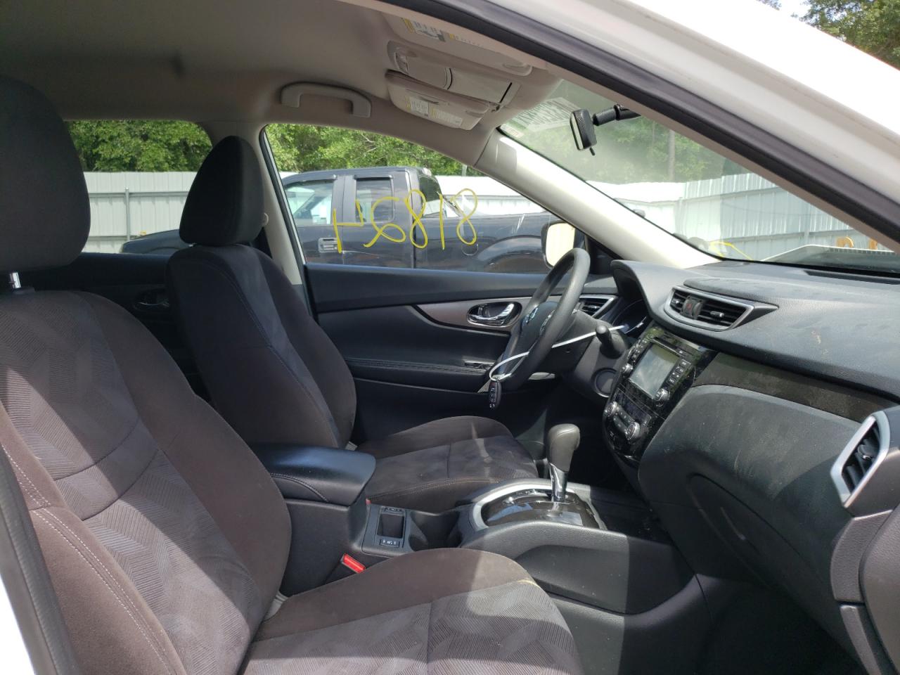 Photo 5 from auction – 2015 NISSAN ROGUE S with VIN KNMAT2MT6FP521400