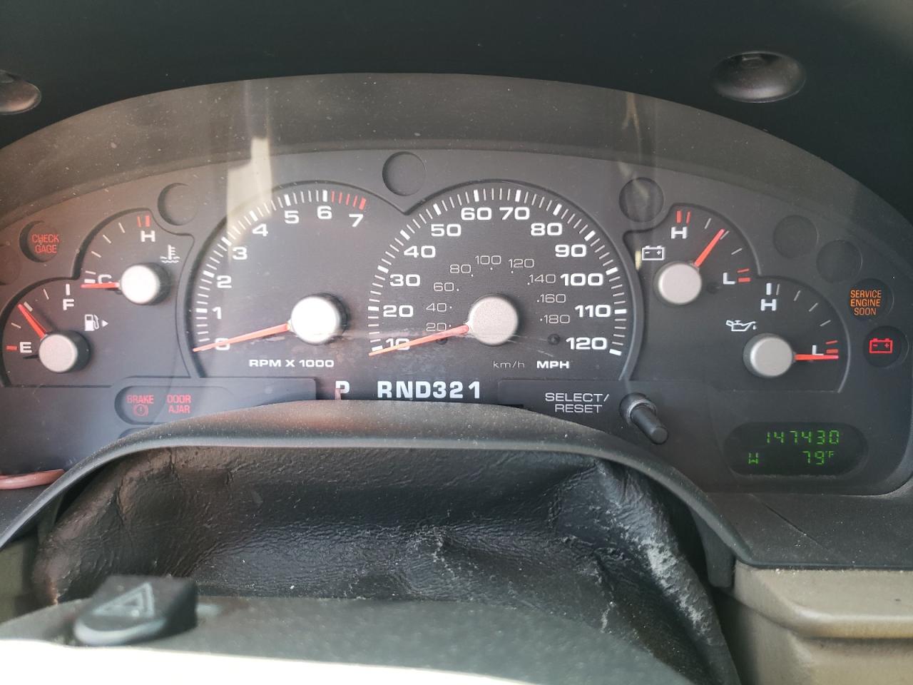 Photo 8 from auction – 2003 FORD EXPLORER X with VIN 1FMZU73K03UC24993