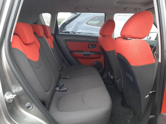 Photo 6 from auction – 2010 KIA SOUL with VIN KNDJT2A26A7098208