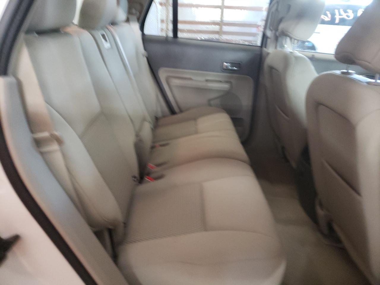 Photo 6 from auction – 2010 FORD EDGE SE with VIN 2FMDK3GC4ABB62531