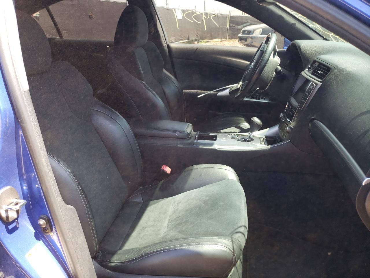 Photo 5 from auction – 2012 LEXUS IS 350 with VIN JTHBE5C20C5029007