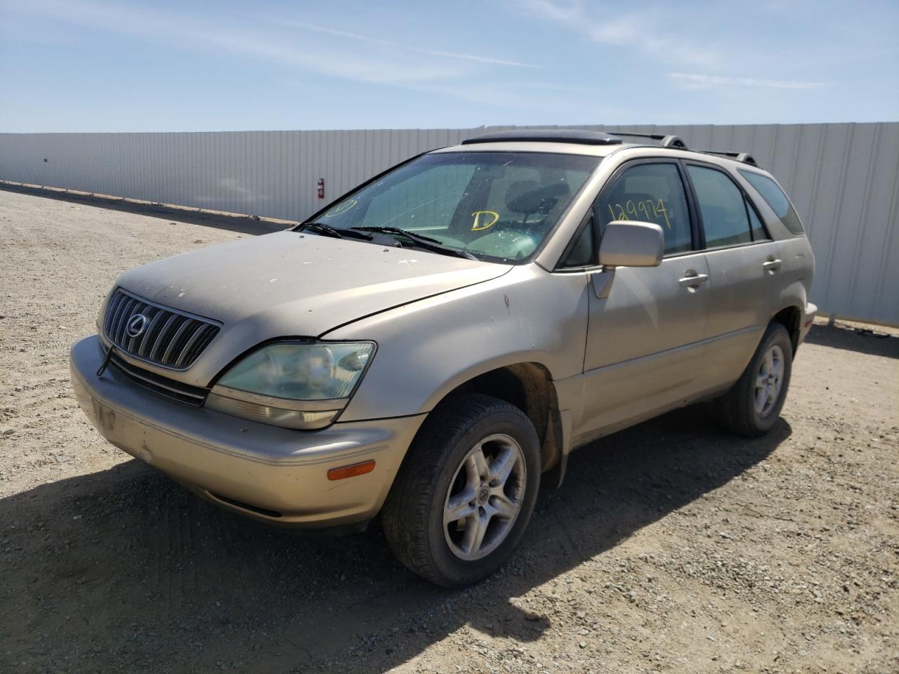 Photo 2 from auction – 2000 LEXUS RX 300 with VIN JT6GF10U9Y0075322