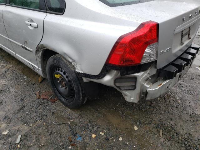 Photo 9 from auction – 2010 VOLVO S40 2.4I with VIN YV1390MSXA2490185