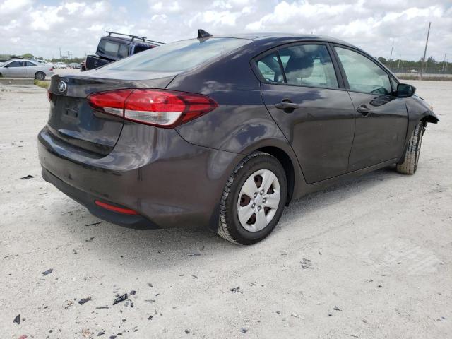 Photo 4 from auction – 2017 KIA FORTE LX with VIN 3KPFK4A72HE104015