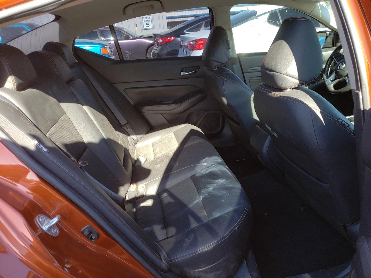 Photo 6 from auction – 2020 NISSAN ALTIMA SR with VIN 1N4BL4CV5LC223206