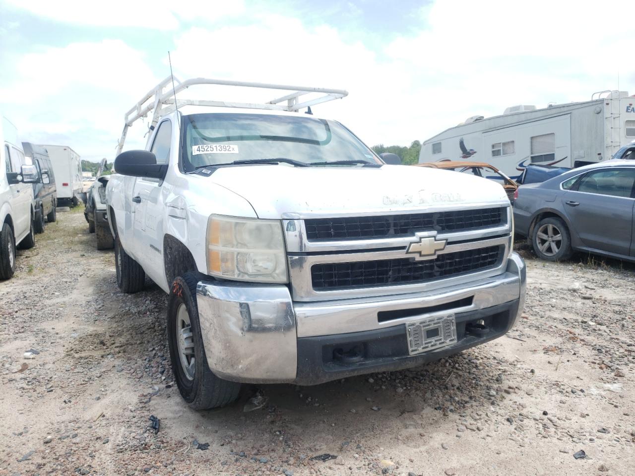 CHEVROLET SILVERADO 2007 with VIN 1GCHC24K47E506817 - Photo from auction