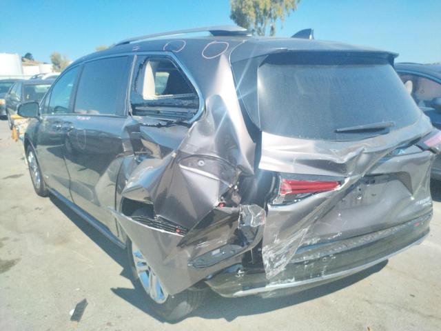 Photo 5 from auction – 2021 TOYOTA SIENNA LIM with VIN 5TDESKFC6MS003078