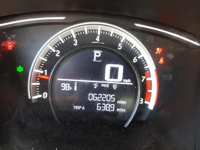 Photo 8 from auction – 2017 HONDA CIVIC LX with VIN 2HGFC2F52HH538918