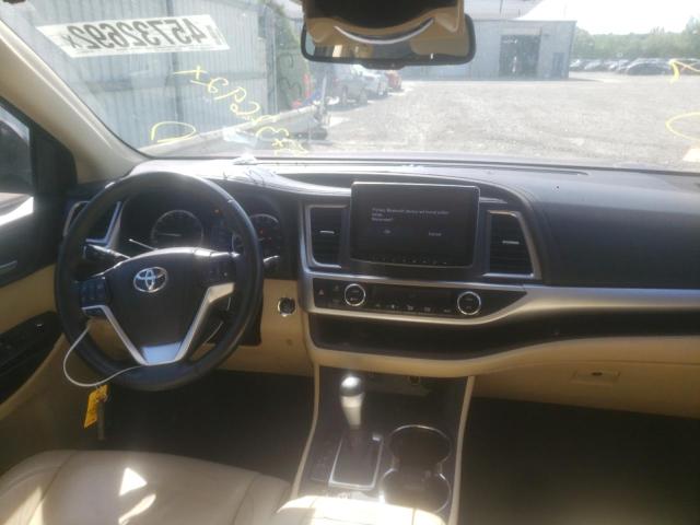 Photo 9 from auction – 2015 TOYOTA HIGHLANDER with VIN 5TDJKRFH8FS079164
