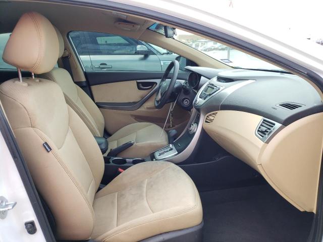 Photo 5 from auction – 2012 HYUNDAI ELANTRA GL with VIN 5NPDH4AE5CH117754