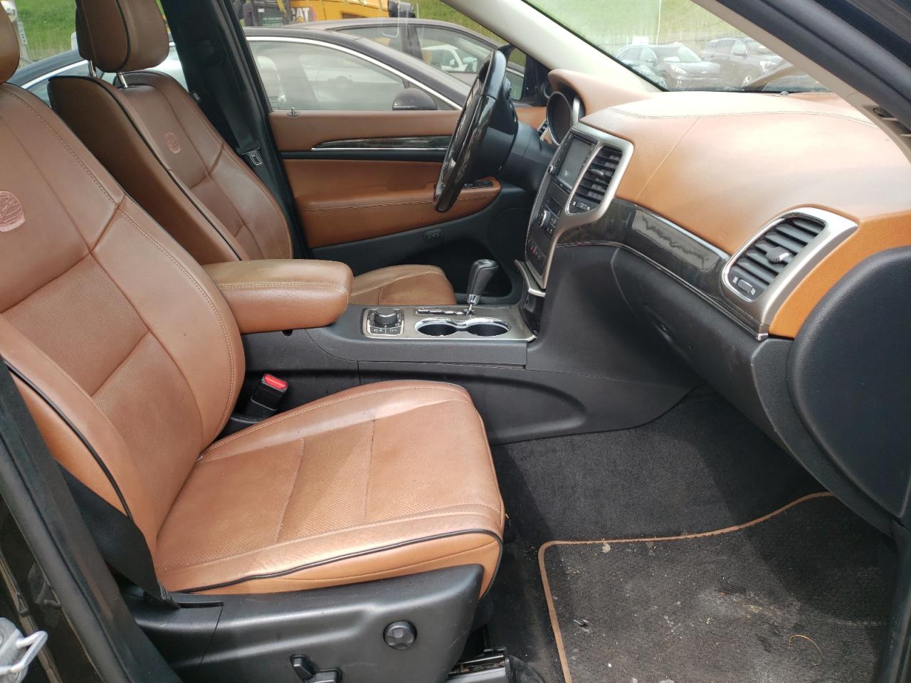 Photo 5 from auction – 2011 JEEP GRAND CHER with VIN 1J4RR6GGXBC620756