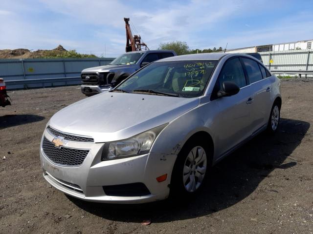 Photo 2 from auction – 2012 CHEVROLET CRUZE with VIN 1G1PC5SH7C7175579