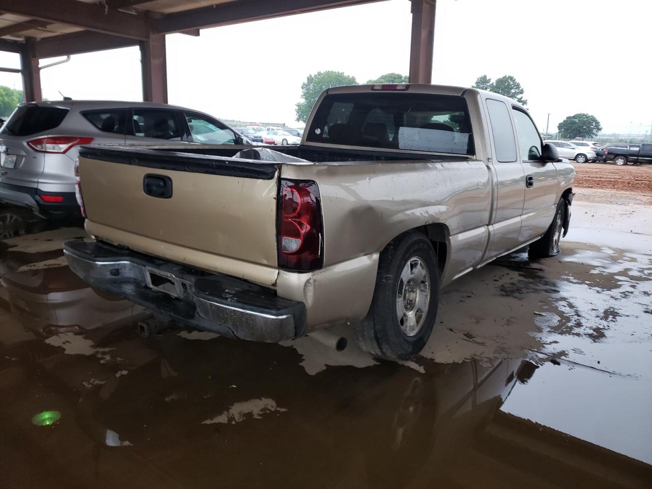 Photo 4 from auction – 2004 CHEVROLET SILVERADO with VIN 2GCEC19V441342496
