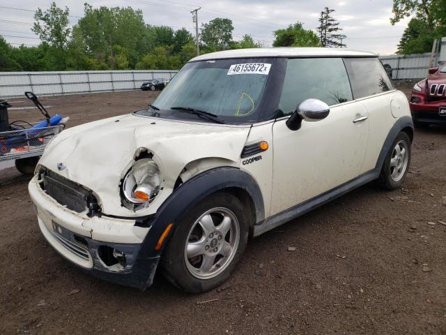Photo 2 from auction – 2010 MINI COOPER with VIN WMWMF3C5XATU77332