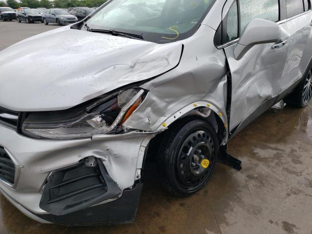 Photo 9 from auction – 2018 CHEVROLET TRAX with VIN KL7CJLSB0JB726809