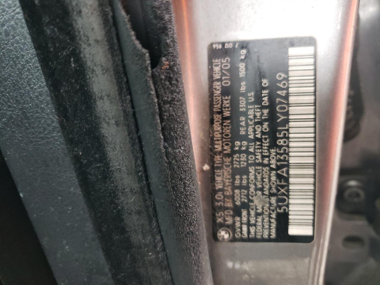 Photo 10 from auction – 2005 BMW X5 3.0I with VIN 5UXFA13585LY07469