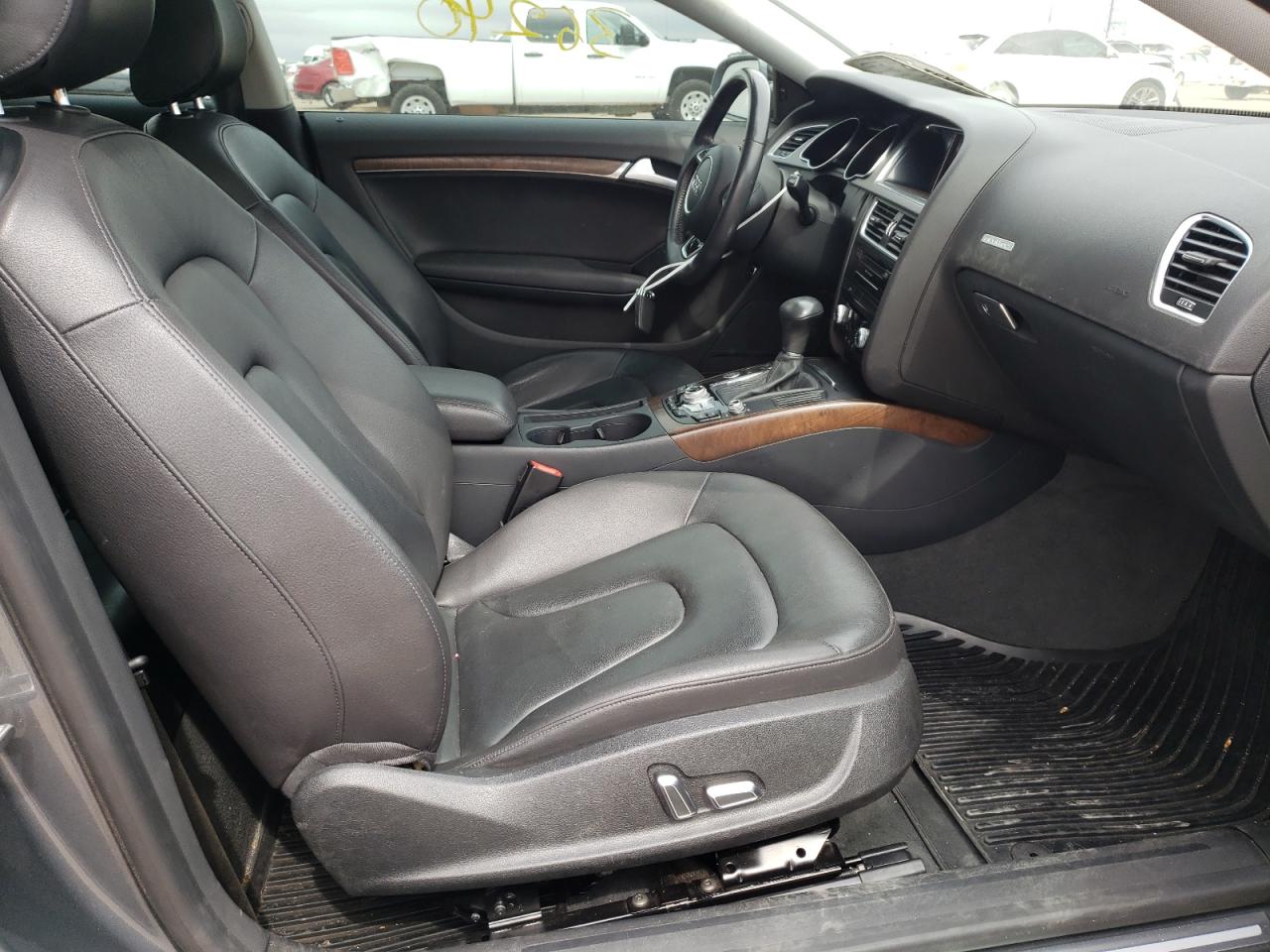 Photo 18 from auction – 2015 AUDI A5 PREMIUM with VIN WAUMFAFR1FA004084