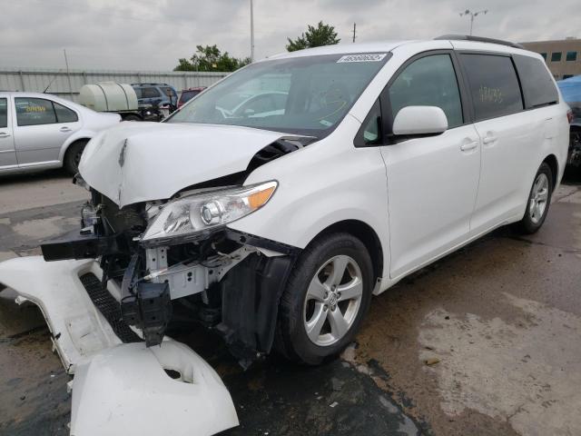 Photo 2 from auction – 2015 TOYOTA SIENNA LE with VIN 5TDKK3DC9FS645552