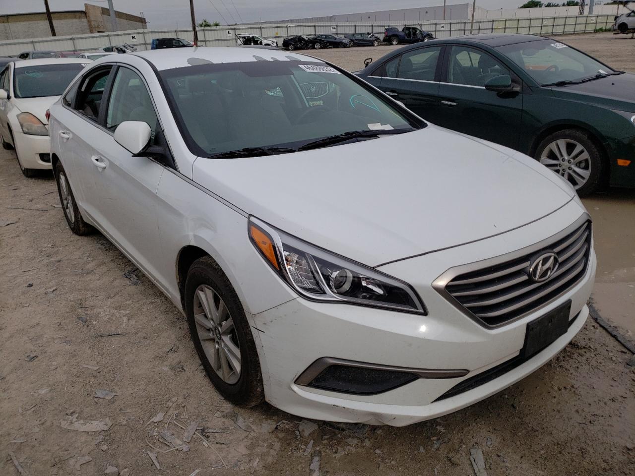 Photo 1 from auction – 2017 HYUNDAI SONATA SE with VIN 5NPE24AF5HH556541