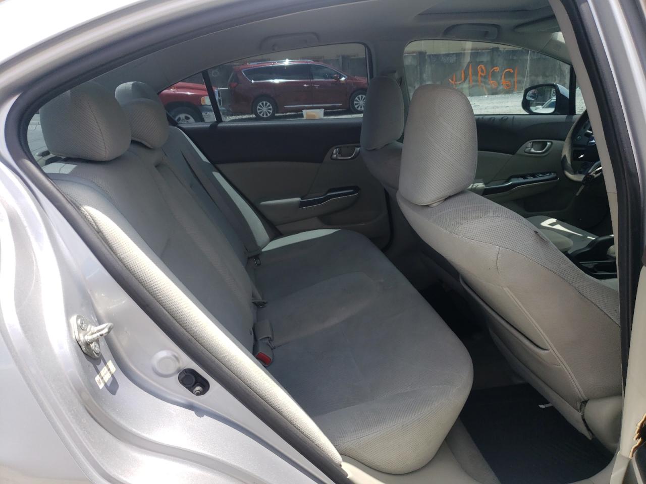 Photo 6 from auction – 2012 HONDA CIVIC EX with VIN 19XFB2F83CE021935