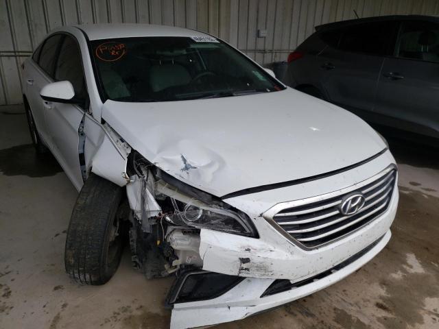 HYUNDAI SONATA SE 2017 with VIN 5NPE24AF7HH453055 - Photo from auction
