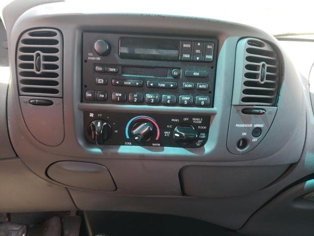 Photo 9 from auction – 2002 FORD F150 with VIN 1FTRX18L12NA75416